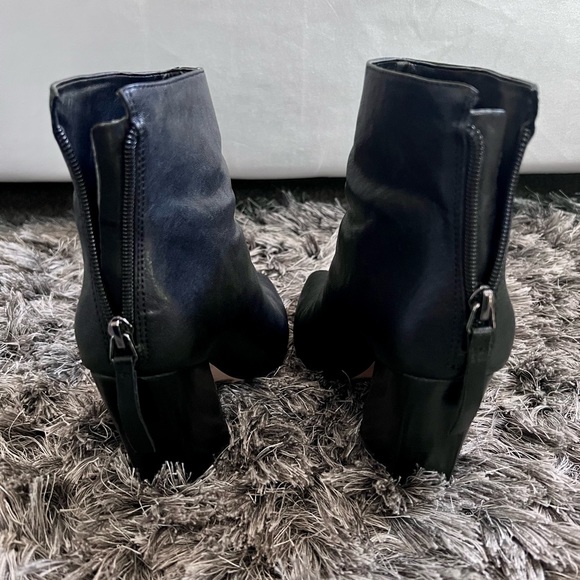Vince Camuto Black Saavie Booties 